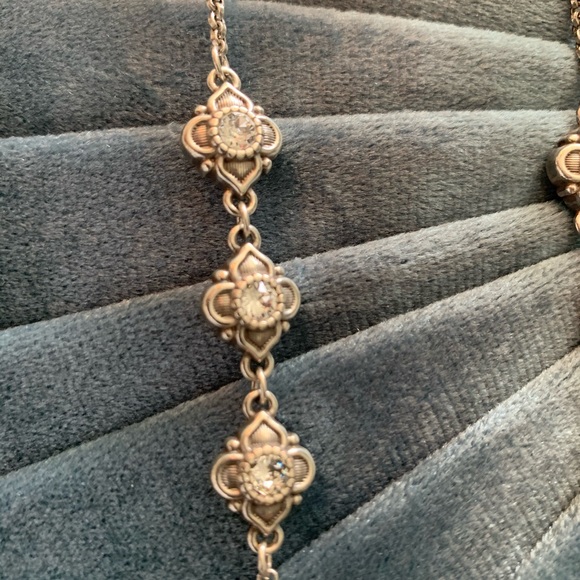 Brighton long necklace - Picture 2 of 2